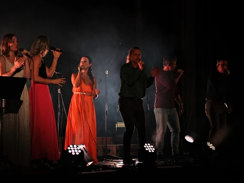 10. 10. Acapella koncert Za5 & Mezihlasy — fotografie 9