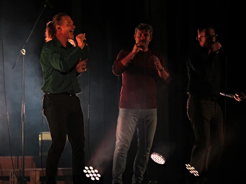 10. 10. Acapella koncert Za5 & Mezihlasy — fotografie 10