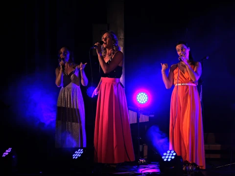 10. 10. Acapella koncert Za5 & Mezihlasy — fotografie 15