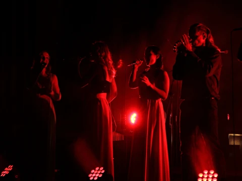 10. 10. Acapella koncert Za5 & Mezihlasy — fotografie 16
