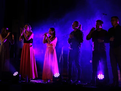 10. 10. Acapella koncert Za5 & Mezihlasy — fotografie 21