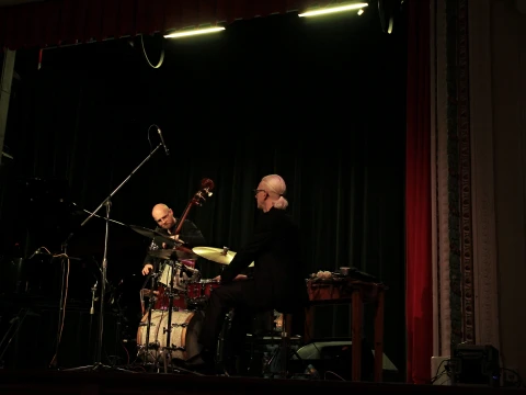 20. 10. Yogev Shetrit Trio — fotografie 4
